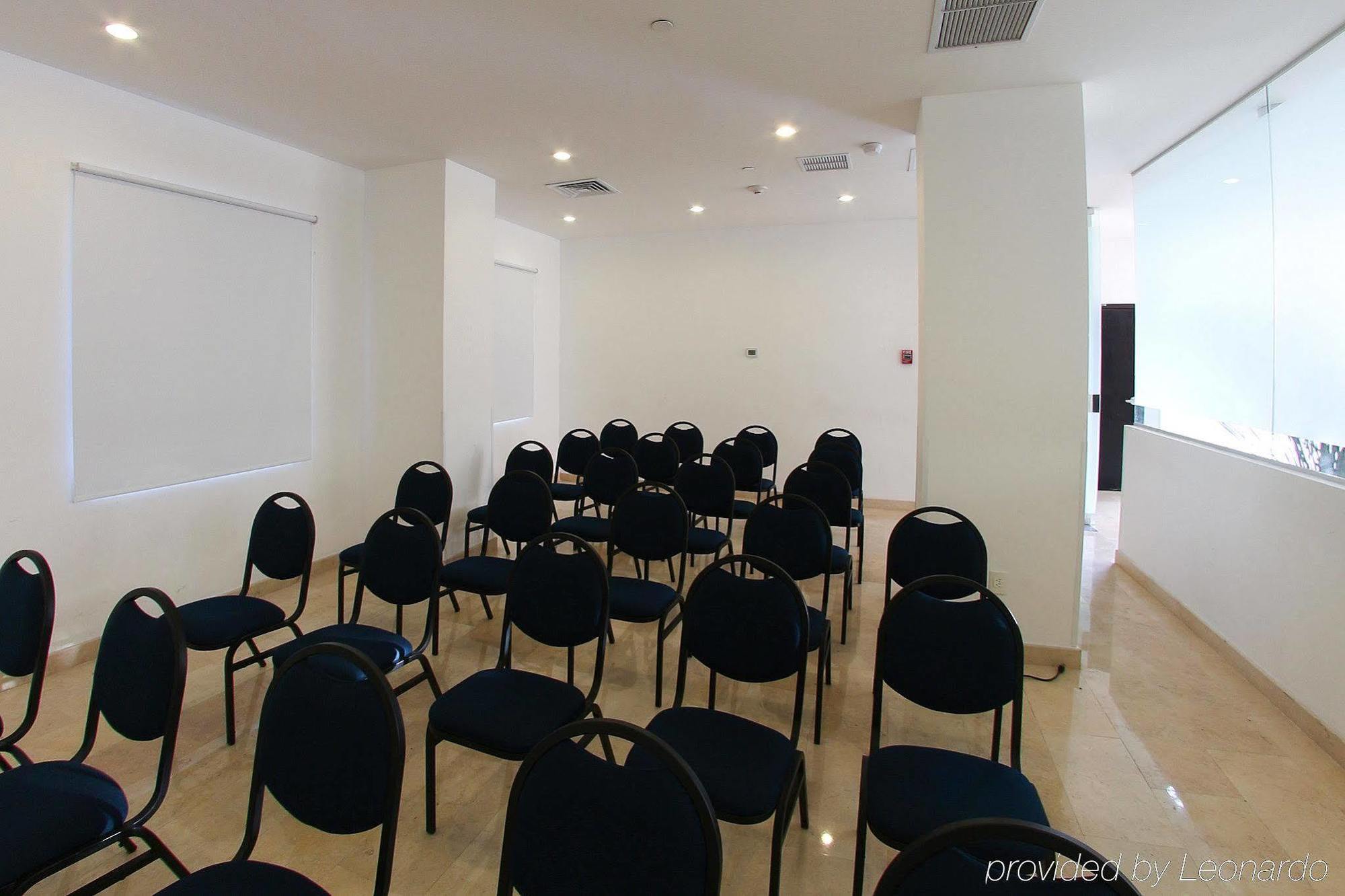 One Culiacan Forum ภายนอก รูปภาพ
